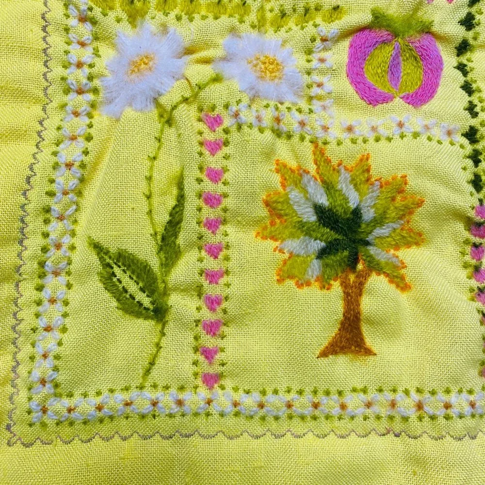 Vintage Handmade Embroiderd Felted Quilt  Baby Lap Flowerpower 60's